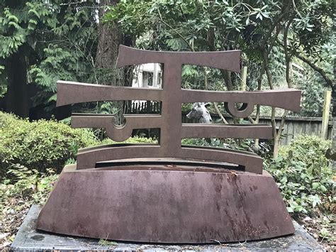The Big Rock Garden Sculpture Park Walk – Bellingham Walks