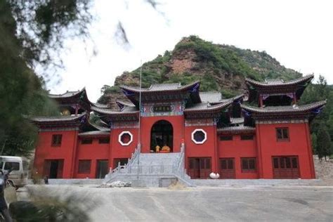 福州香火最旺的寺庙，最有名的竟是荔枝