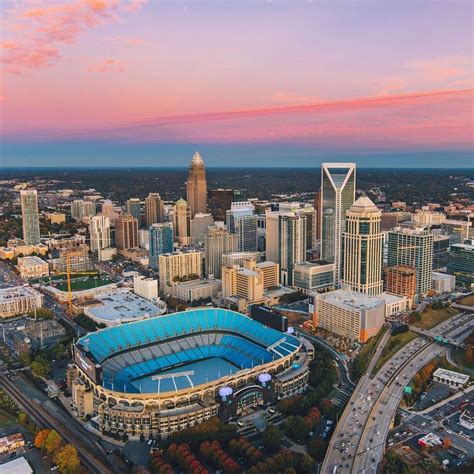 Get in the Game: Where to Watch Sports in Uptown | Uptown Charlotte, NC
