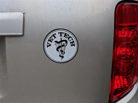 Vet Tech Sign 的图像结果