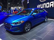Hyundai Dealership Houston by Hub Hyundai Of Katy 2017 Hyundai Elantra Tech Package Hyundai Dealership Houston