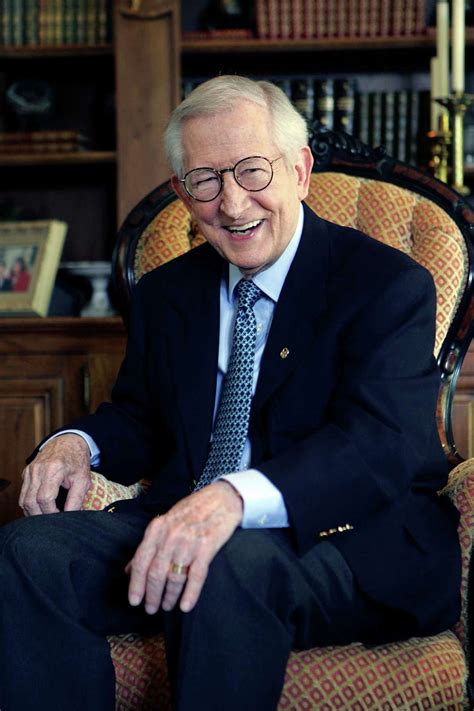 Howard E. Butt Jr., oldest son of Texas H-E-B family, dies at 89