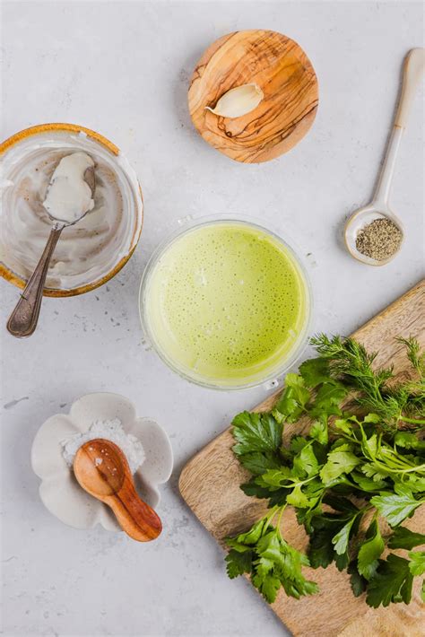 Green Goddess Ranch Dressing (High Protein) – Real Life Nutritionist