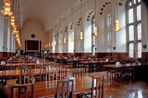 Dining Hall 的图像结果