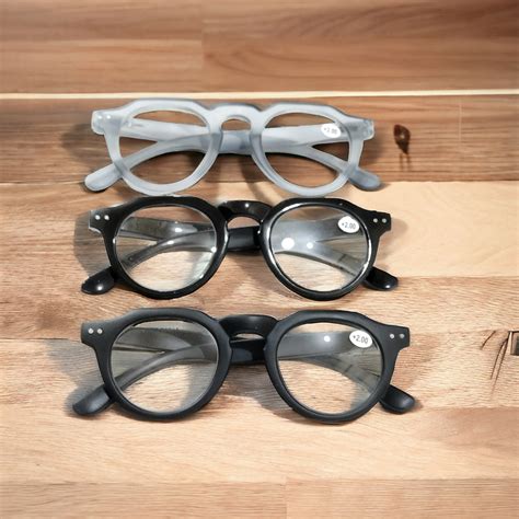 Round Reading Glasses – Glasses India Online