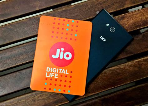 Jio Aur Jeene Do: Reliance Launches Three Months Free Data for Rs 309 ...