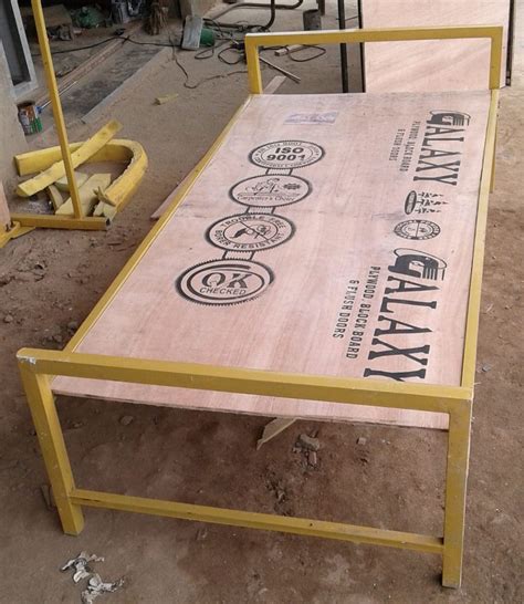 Genral Bed Single hostle Bed Size 6x3 feet 1.5 inch Square Pipe Frame ...