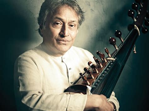Sarod player Ustad Amjad Ali Khan said- If God had sung, his voice ...