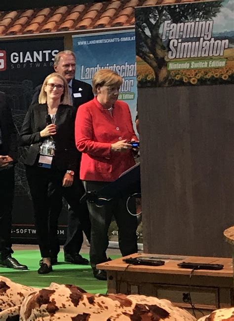 Angela Merkel Farming Simulator 的图像结果