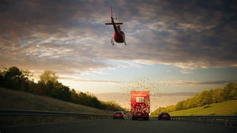 Postcode Lottery Advert Cast 的图像结果