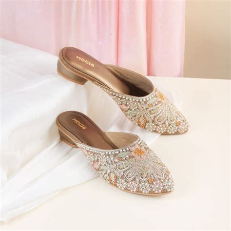 Buy Ethnic Jutti for Women at Best Prices in India