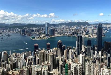 为什么大陆人到香港辨识度那么高？香港：2个词说明一切 - 知乎