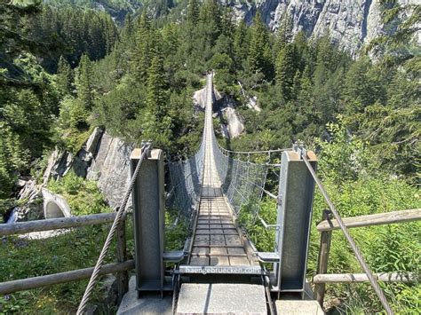 Die 8 spektakulärsten Hängebrücken der Schweiz