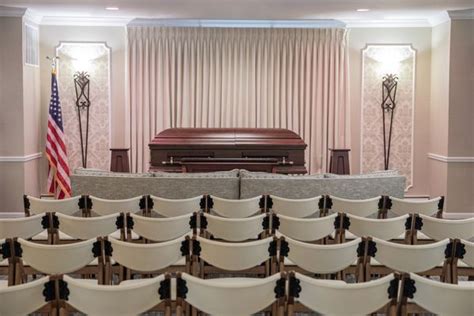GARDNER FUNERAL HOME - Updated January 2026 - 10 Photos - 126 S Black ...