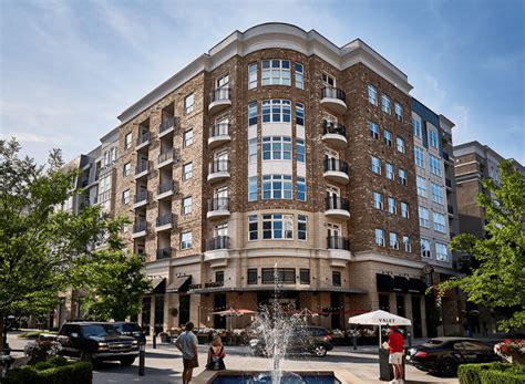 Lennox South Park Apartments - Stay Furnished