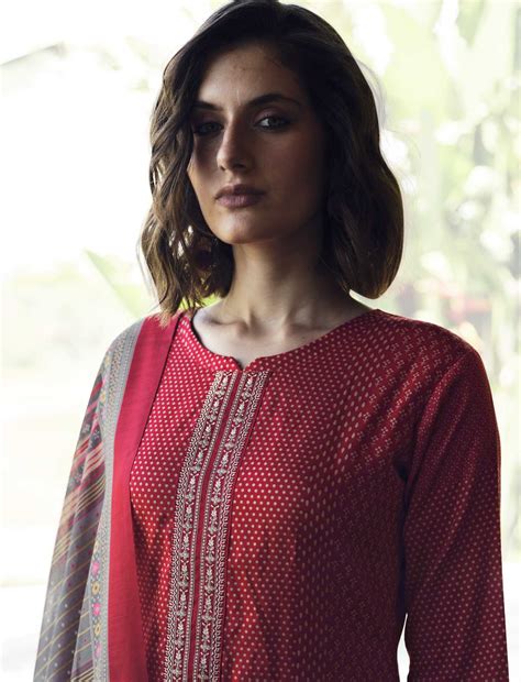 Buy Party Wear Unstitched Ladies Silk Suits Dress Materials – Stilento