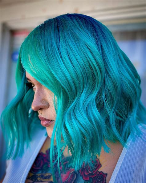 22 Cool Turquoise Hair Ideas for a Bold and Vibrant Look - Hairstylery