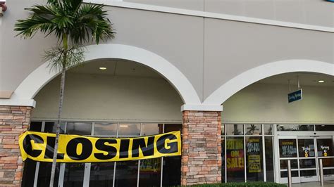 Major discount retailer files for bankruptcy and moves to close more ...