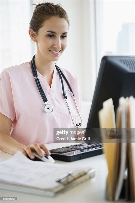 Nurse at Computer 的图像结果