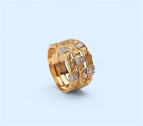 18K Gold Promise Eternity Ring – Niv