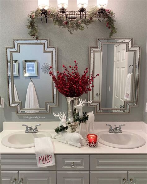 30 Amazing Christmas Bathroom Decor Ideas You Need To Try