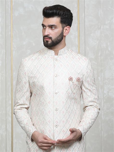Cream Vichitra Silk Embroidered Sherwani Set – Laromani
