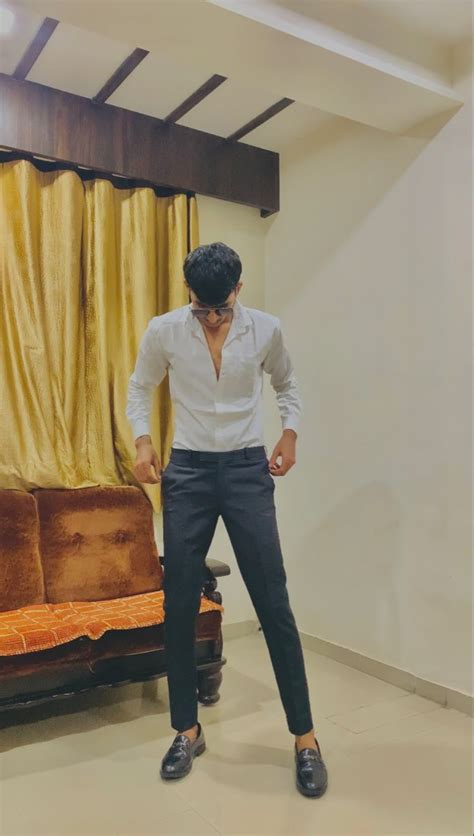 Black and White Outfit Men 的图像结果