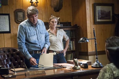 Longmire - Season 2 Episode Still | Longmire tv series, Walt longmire ...