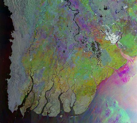 Iravati River On Clear World Map 的图像结果