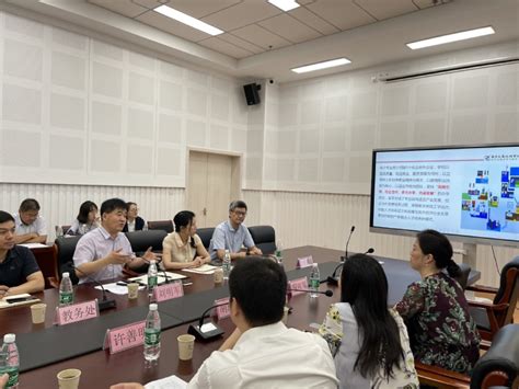 南京市教育局对我校开展2021年中职人才培养方案执行情况调研