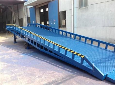Loading Ramps - Mobile Yard Ramp Manufacturer from Ahmedabad