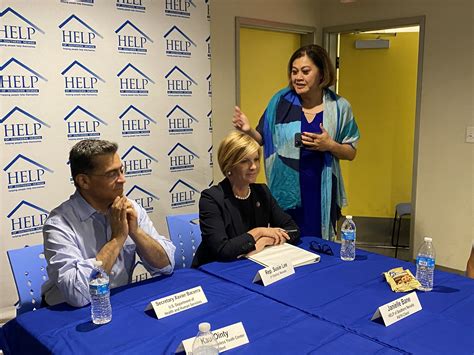 HHS secretary hears report on Southern Nevada homelessness from ...