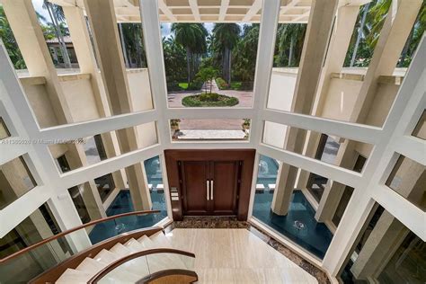 Ross In Waterfront at William Ruth blog