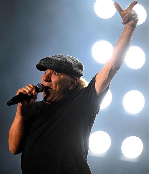 AC/DC shakes the Rose Bowl all night long on first US tour in a decade ...