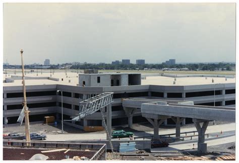 [Dallas Love Field Airport : Parking Garage Construction] - The Portal ...