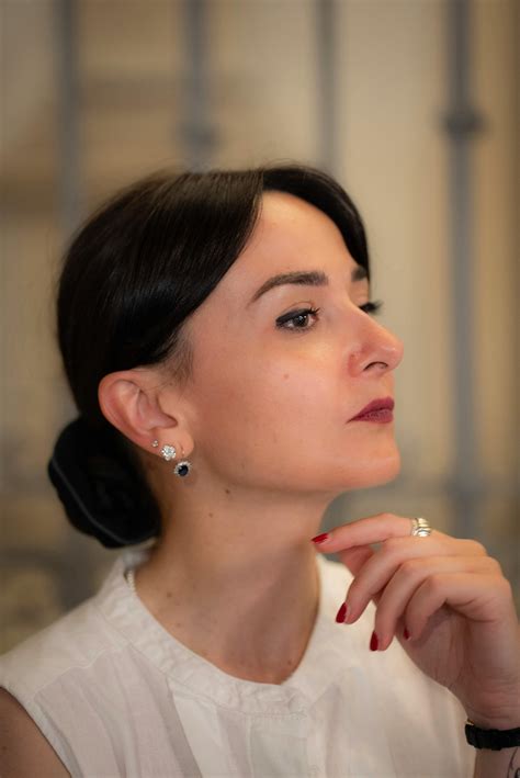 Down+Blouse+Gifs Photos, Download The BEST Free Down+Blouse+Gifs Stock ...