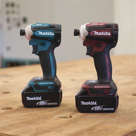 DTD171RT- 18V Brushless 4-Stage Impact Driver Kit - Makita Australia