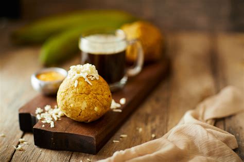 Bolón de Verde | Traditional Breakfast From Ecuador