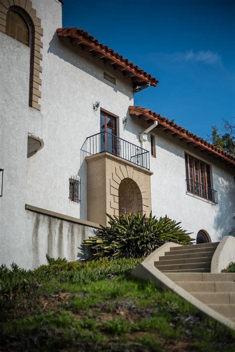 A Photographer's Final Glimpse Inside the Los Feliz Murder Mansion in ...