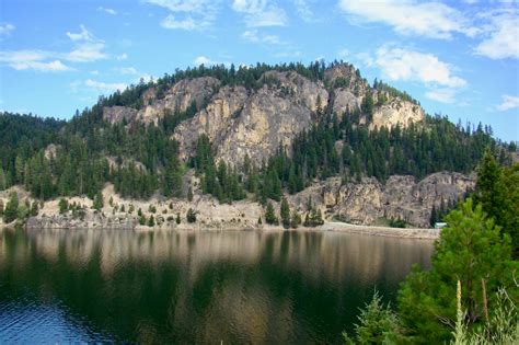 Pilgrims' Journey: A Day Trip to Painted Rocks State Park