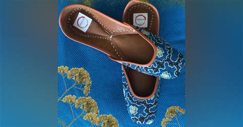 Buy Ethnic Juttis, Kolhapuris For Women By Dhaga Online |LBB