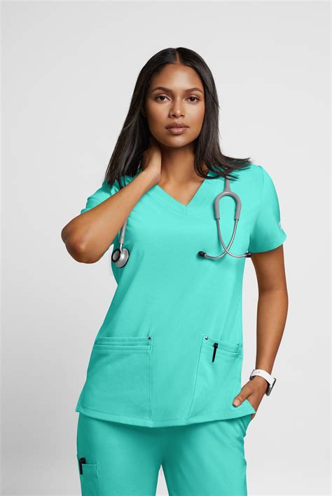 Discount Scrubs on Sale - Cheap Scrubs | Uniform Advantage