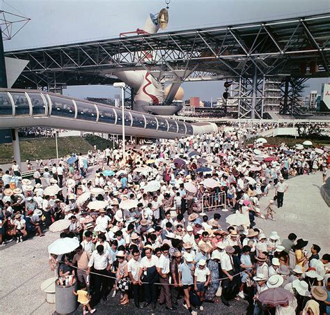 大阪万博1970：人、人、人 混雑の記憶 [写真特集12/43] | 毎日新聞