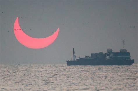 The Devil Horns Solar Eclipse Is One Of The Rarest Sunrise Ever ...