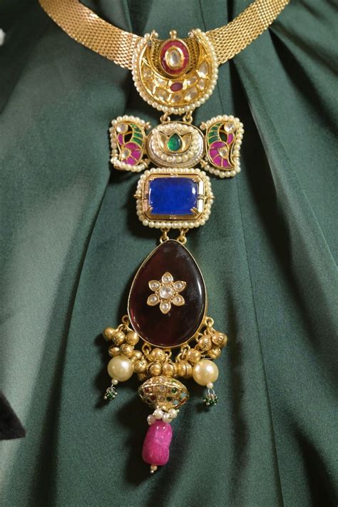 Buy Necklaces Online – Elegant Daily & Bridal Designs – Swan Jewels
