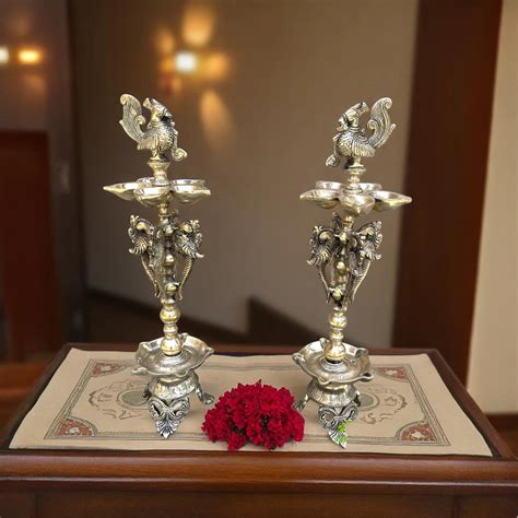 Aakrati Standing Brass Diya Lamp Set of 2 | Diya for Pooja | Brass Diy ...