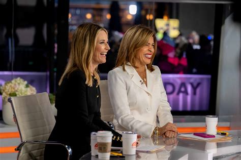 All About Hoda Kotb's Return TODAY? (September 23)