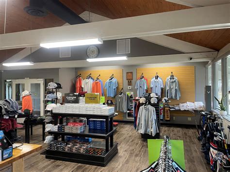 Pro Shop – Fox Bend Golf Course