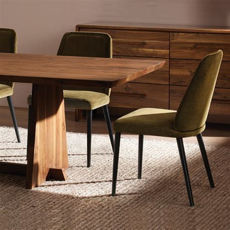 Restaurant Tables and Chairs 的图像结果