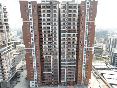 Latest Designs in Residential Apartments in Hyderabad - Poulomi Estates